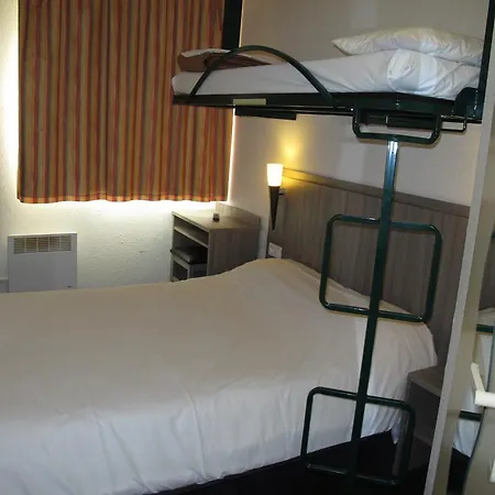 Initial By Balladins Bethune ホテル