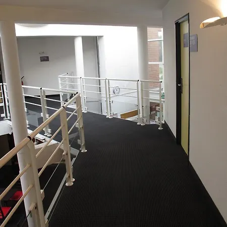 Initial By Balladins Bethune 2* バーヴリー