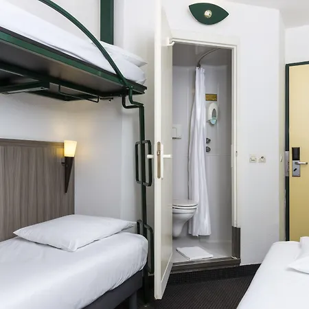 ホテル Initial By Balladins Bethune