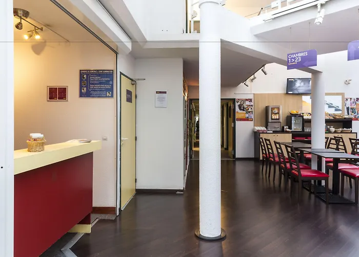 Initial By Balladins Béthune Hotel 2*