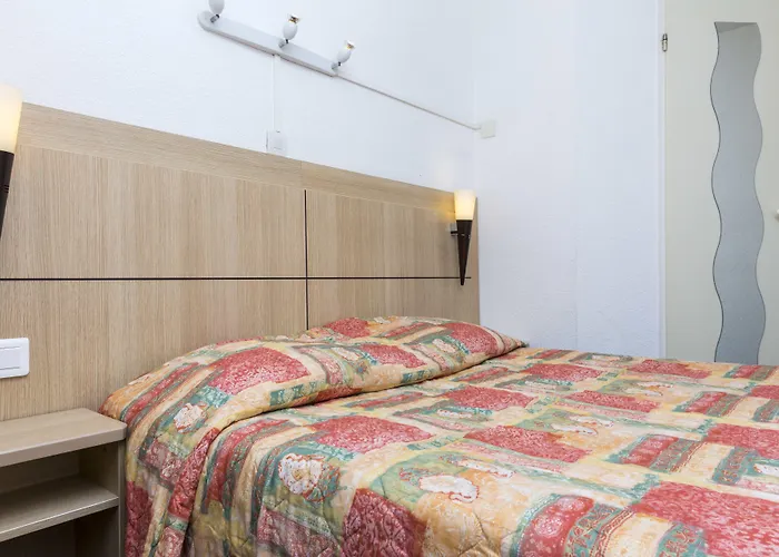 Initial By Balladins Béthune 2*