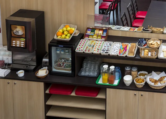 Initial By Balladins Béthune Hotel 2*