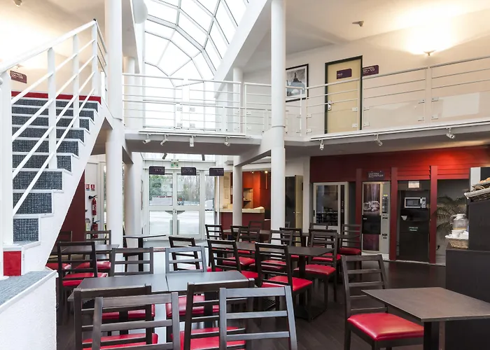 Initial By Balladins Béthune Hotel 2*